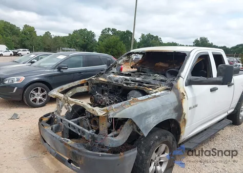 2010 Dodge Ram 1500 St z USA, uszkodzony, nr VIN 1D7RB1GP4AS160355